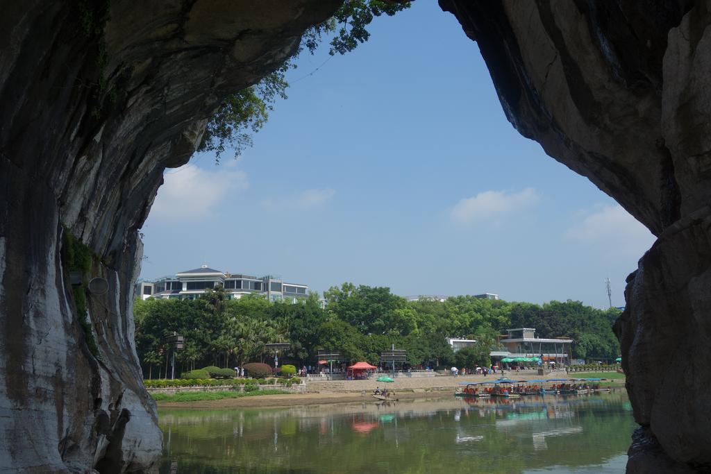 Guilin Mugui Hotel Exterior photo